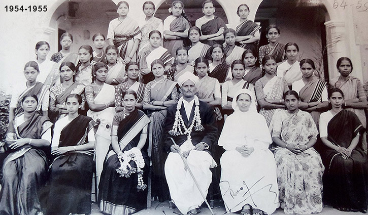 Sri Jagadamba Pre-Primary Teachers Training Institute - Mysore